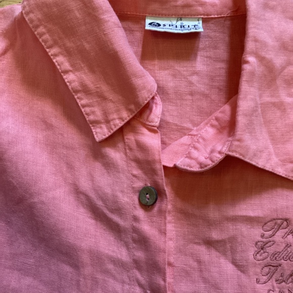 Lightweight 100% linen coral/pink top, wood buttons, size L - Picture 3 of 4